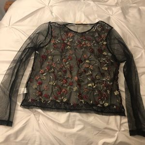 Mesh long sleeve with embroidered flowers